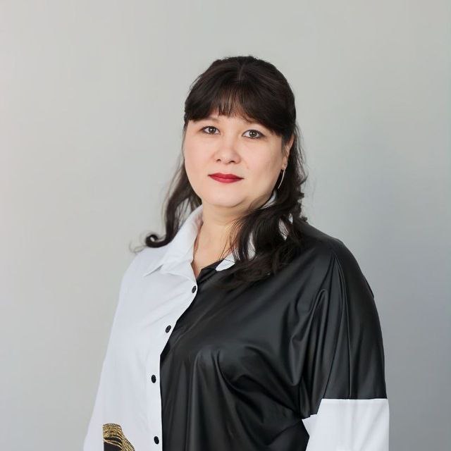 Шумкина Марина Олеговна.